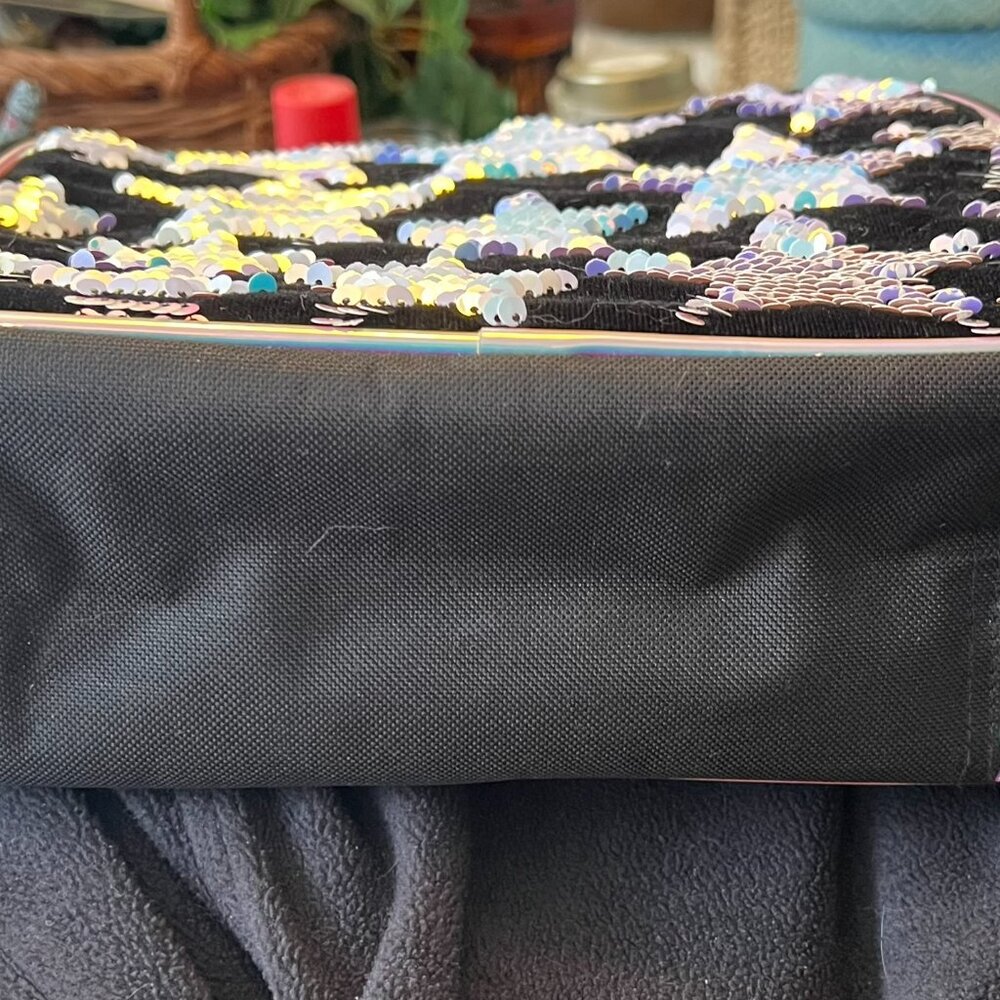 Justice Lunchbox - Black Satin & Iridescent Sequin Stars - Picture 5 of 7